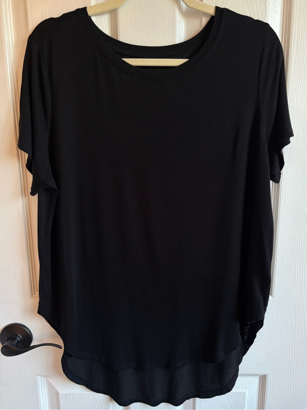Halogen Black Short Sleeve Shirttail Hem Tee, Size Large